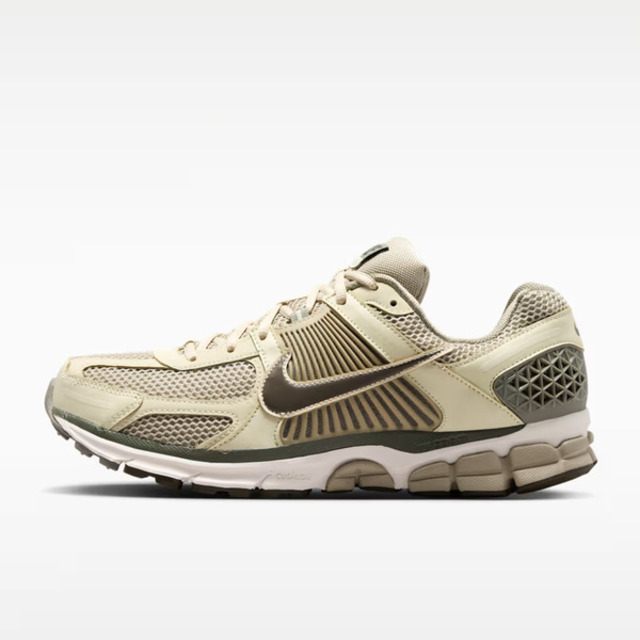 NIKE 耐吉 Nike 耐吉 Zoom Vomero 5 FB9149-201 男 運動休閒鞋 復古跑鞋 緩震 綠卡其