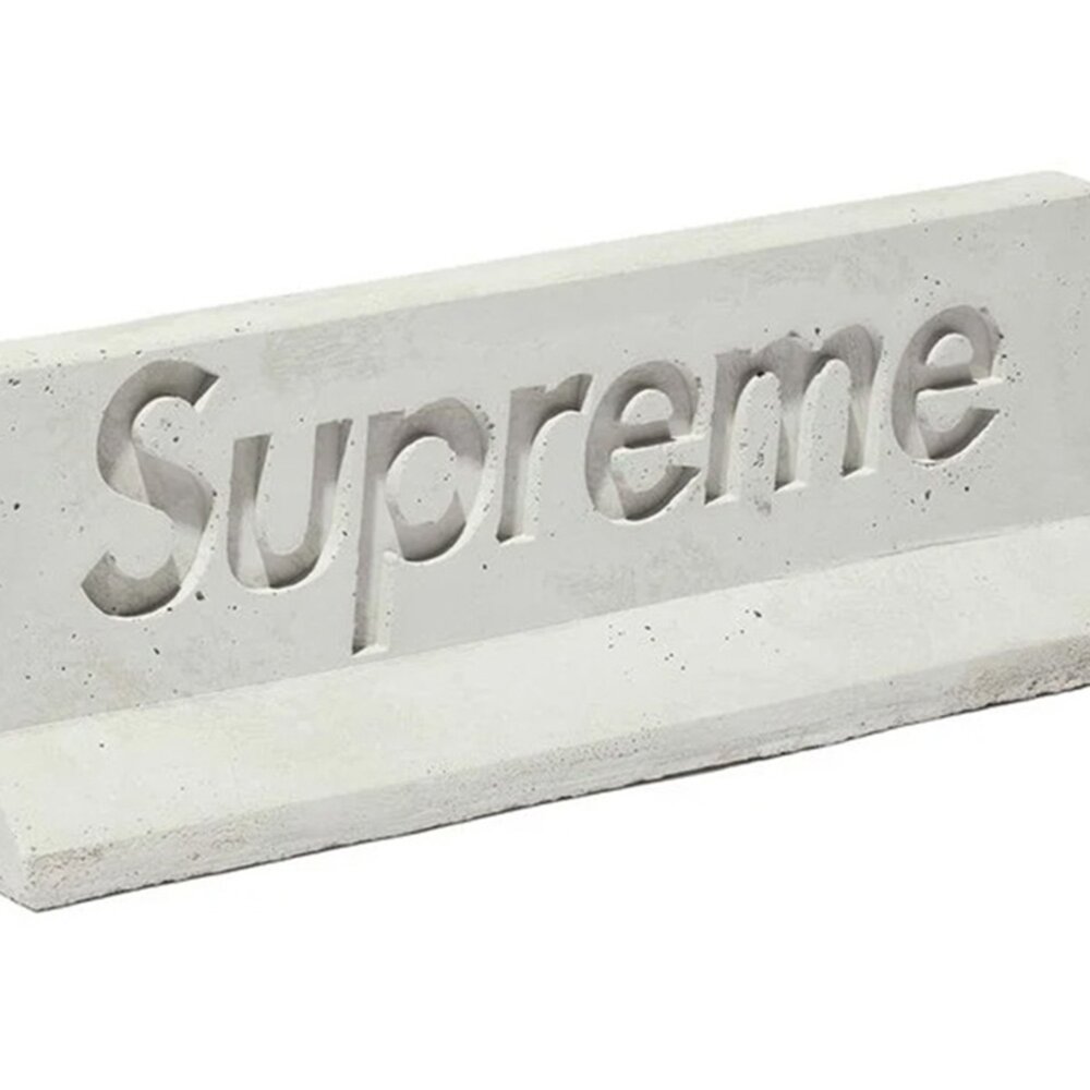 Supreme Supreme x Mini Materials 1:12 水泥擺飾SS26A119 - PChome