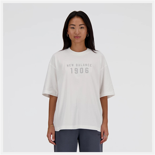 New Balance 紐巴倫 短T NB 1906 白色 復古LOGO 寬版 短袖 女 WT41519WT