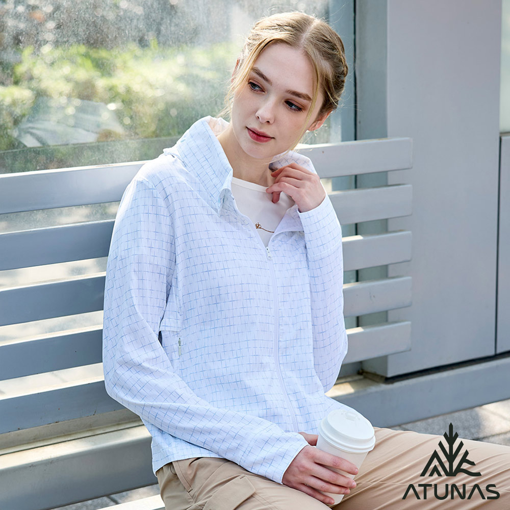 ATUNAS 歐都納 女款蚊瘋不動涼感連帽短版外套A1GA2510W冰藍印花/防蚊蟲/輕量防曬透氣
