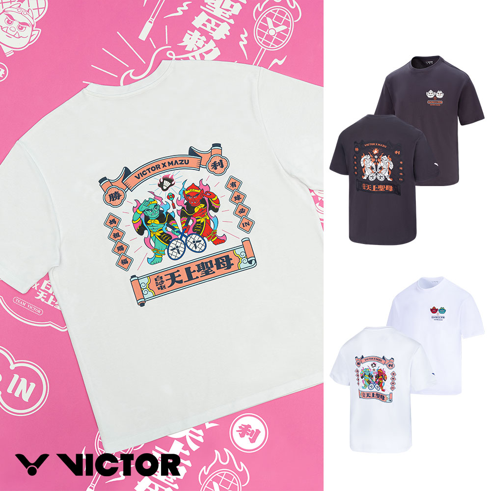 VICTOR 勝利體育 x 白沙屯媽祖聯名系列 T-Shirt(T-2602BMZ A/白 K/鐵灰 千里眼順風耳款)