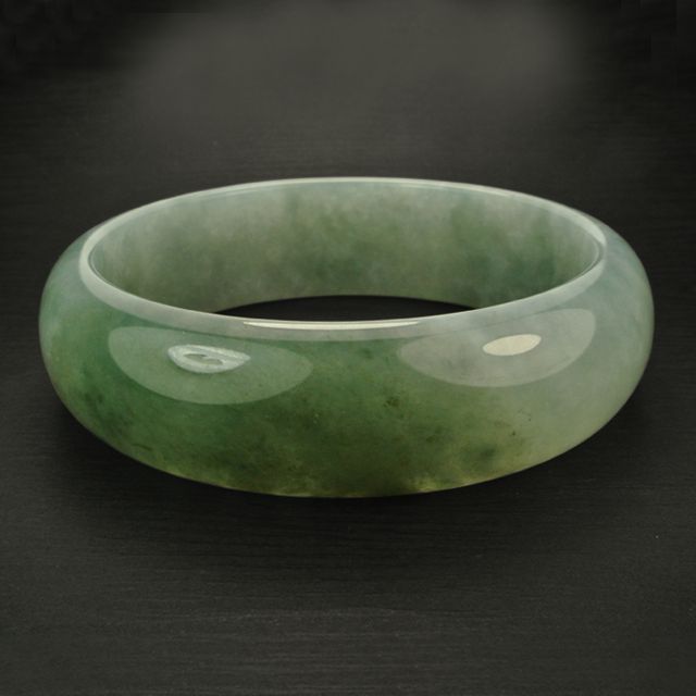 ORIENT 東方 晉佳珠寶 Gemdealler Jewellery 翡翠油青手鐲 高貴美 天然緬甸A貨