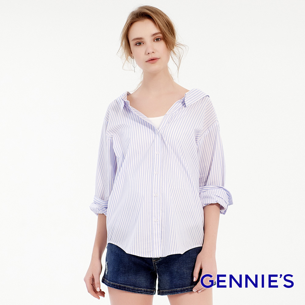 Gennies 奇妮 兩穿式直條抓皺排釦襯衫(淺藍條紋)
